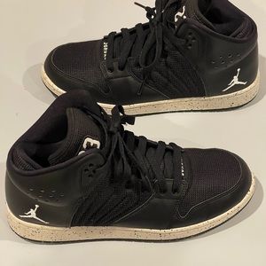 NIKE JORDAN 1 FLIGHT 4 PREM PREMIUM BG Black/off-white Size 7Y